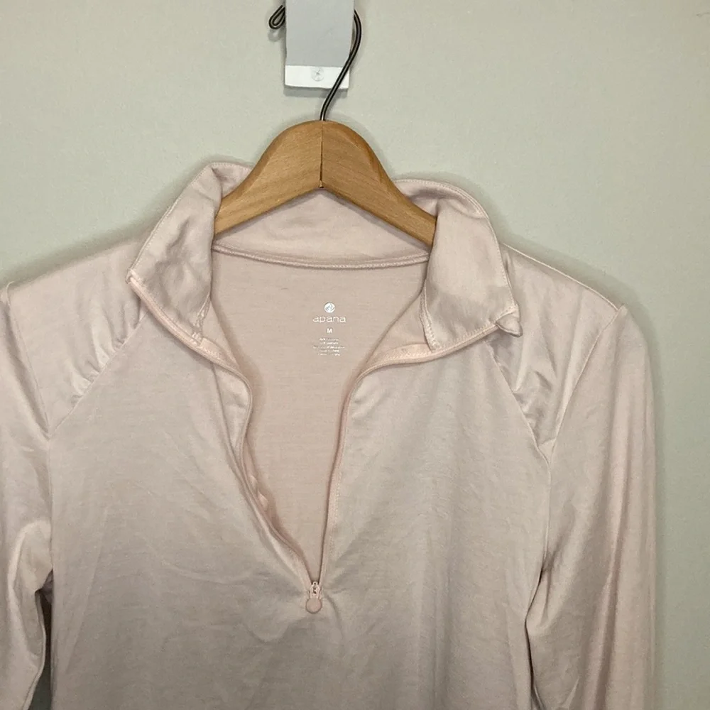 Apana light pink 1/4 zip pullover, women’s size medium, running jacket Thumbhole